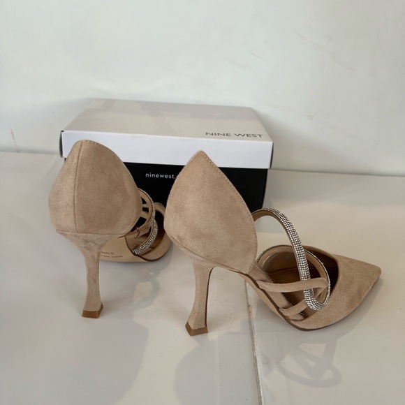 Nine West Sparks Pump - shoe box included
*only worn once* - Picture 6 of 9